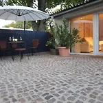 Ferienwohnung Lindenhof, Zentrumsnah Mit Terrasse Und Grillmoeglichkeit